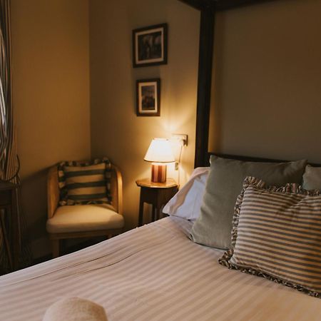 Healing Manor Hotel Гримсби Экстерьер фото